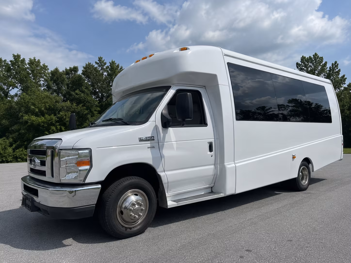 Riverside Birthday Transportation