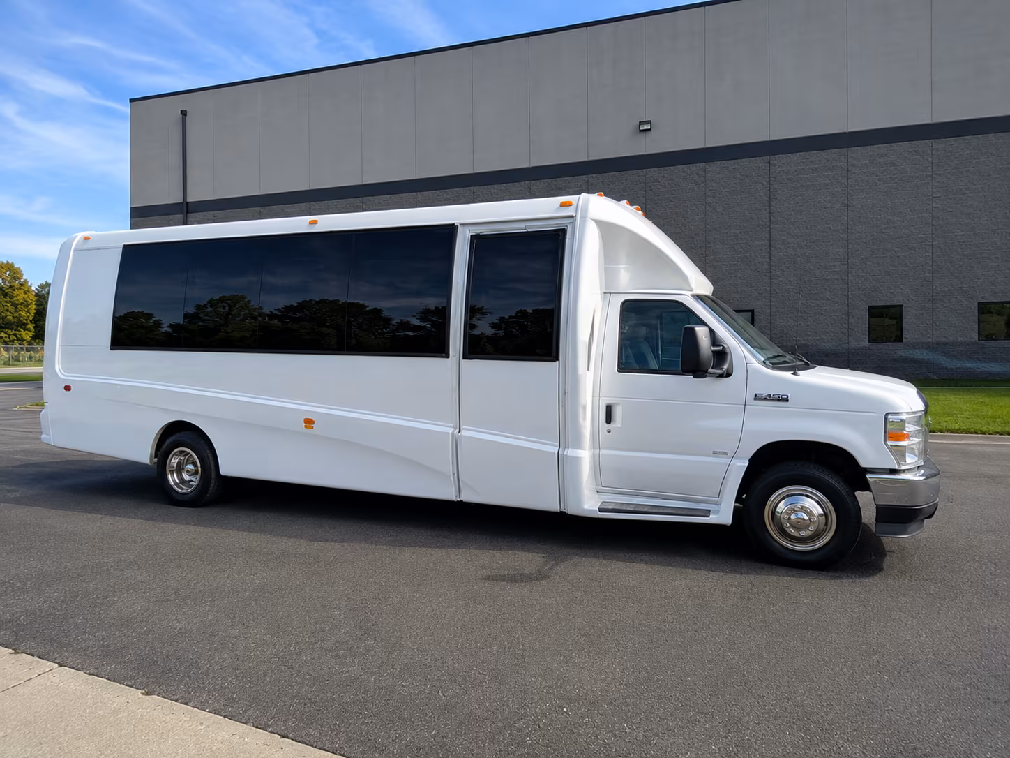 Riverside Corporate Event Transportation