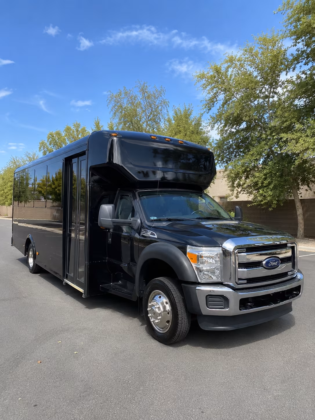 Riverside Birthday, Sweet 16, & Quinceañera Transportation party bus interior