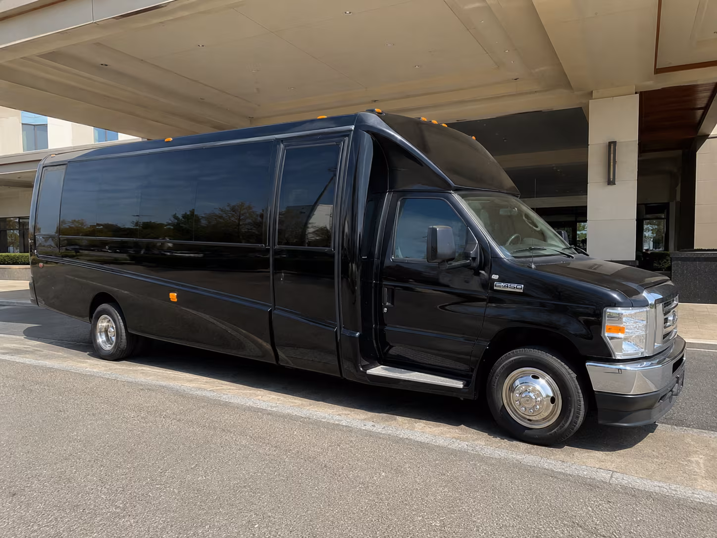 Riverside Sporting Event Transportation pickup coordination