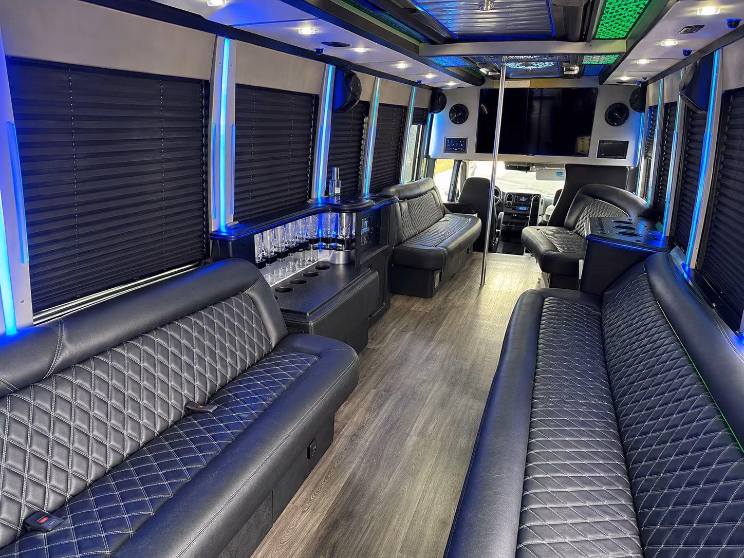 San Bernardino Homecoming & Prom Party Bus Rentals